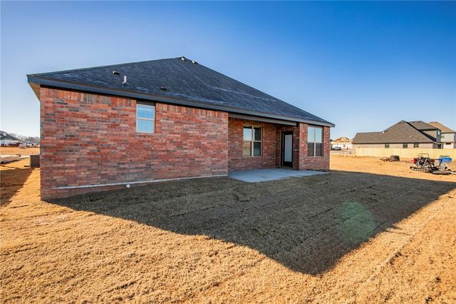 6800 SW Orange Avenue, Bentonville, AR 72713