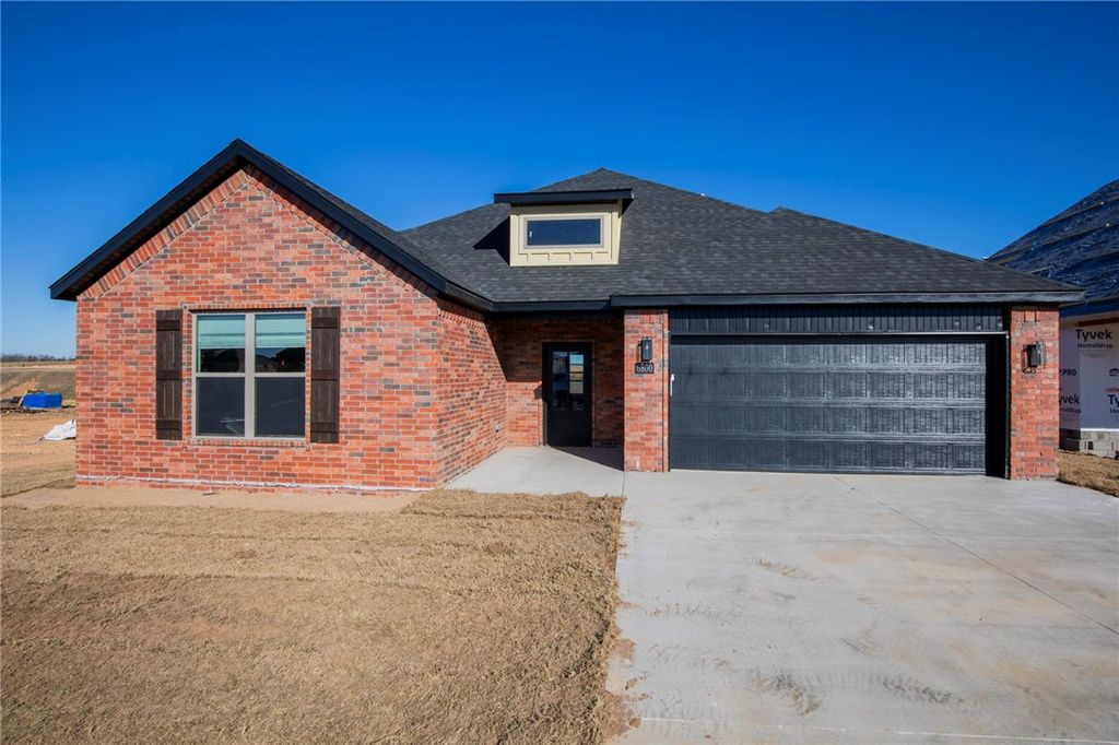 6800 SW Orange Avenue, Bentonville, AR 72713