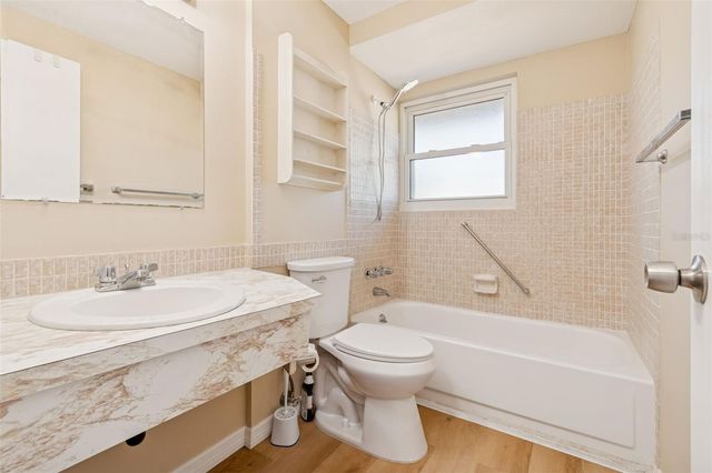 6419 1ST AVENUE W, Bradenton, FL 34209