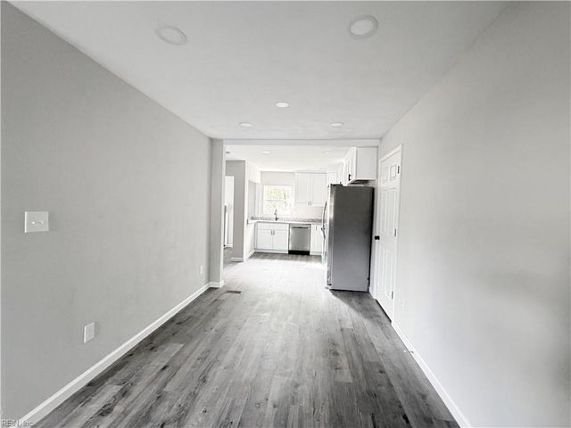 4 Edith Key ST, Hampton, VA 23666