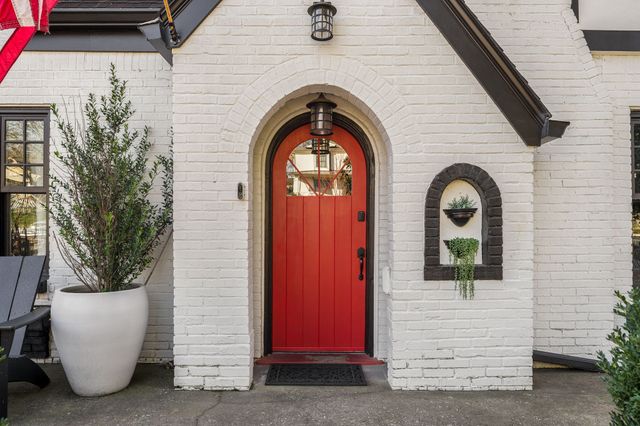 921 Bradford Avenue, Nashville, TN 37204