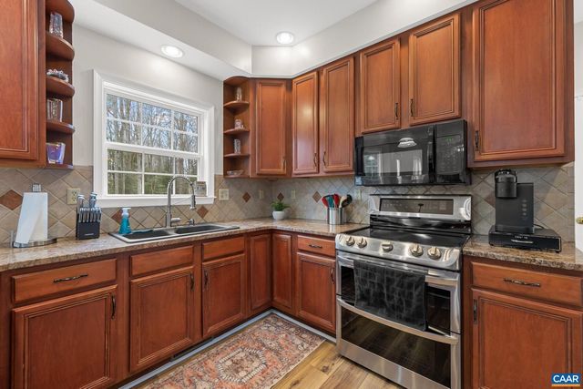 334 CARODON DR, Ruckersville, VA 22968