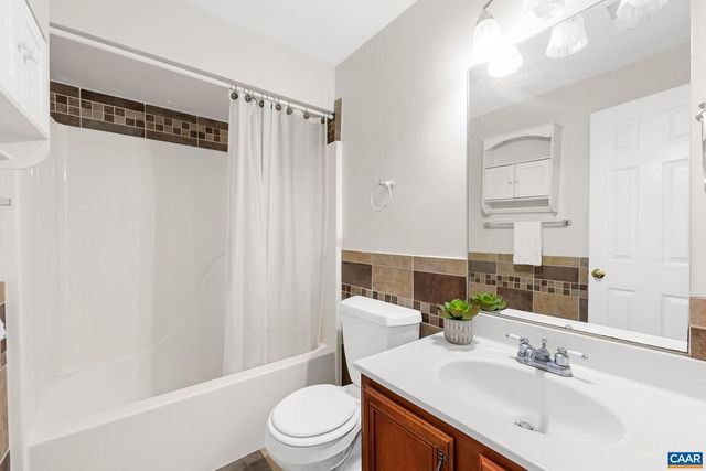 334 CARODON DR, Ruckersville, VA 22968