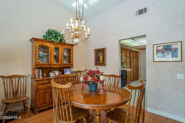 44142 Village 44, Camarillo, CA 93012