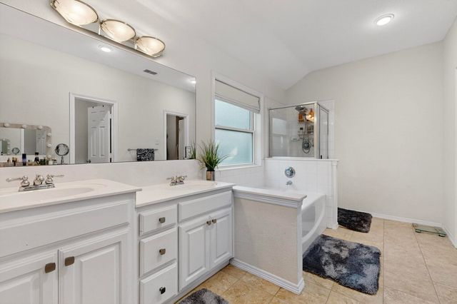 805 Kathryn Drive, Lewisville, TX 75067