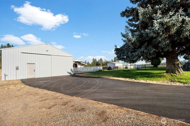 11021 S Hatch Road, Spokane, WA 99224