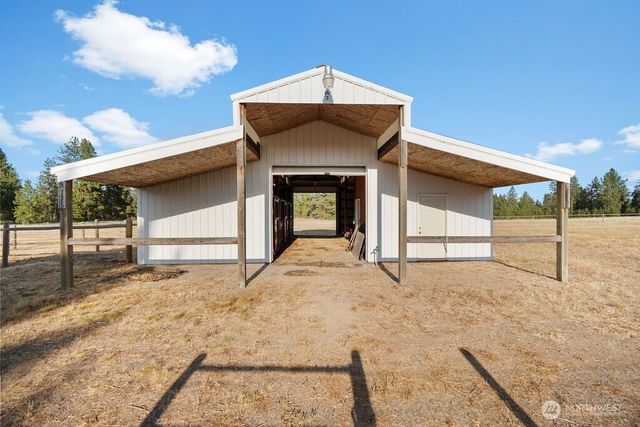 11021 S Hatch Road, Spokane, WA 99224