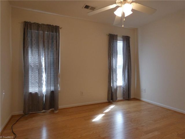 309 Locksley Court, Thomasville, NC 27360