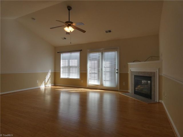 309 Locksley Court, Thomasville, NC 27360