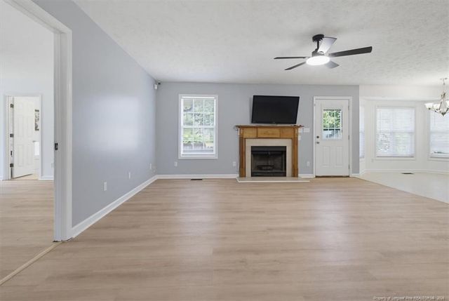 205 Woodland Drive, Raeford, NC 28376