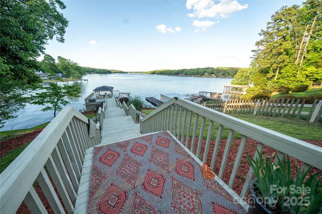 24264 Strand Drive, Albemarle, NC 28001