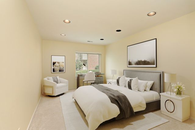 3030 Pheasant Creek Drive 102, Northbrook, IL 60062