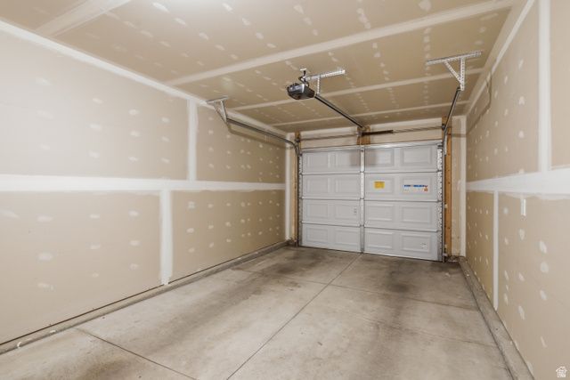 245 W 1950 N, Harrisville, UT 84414