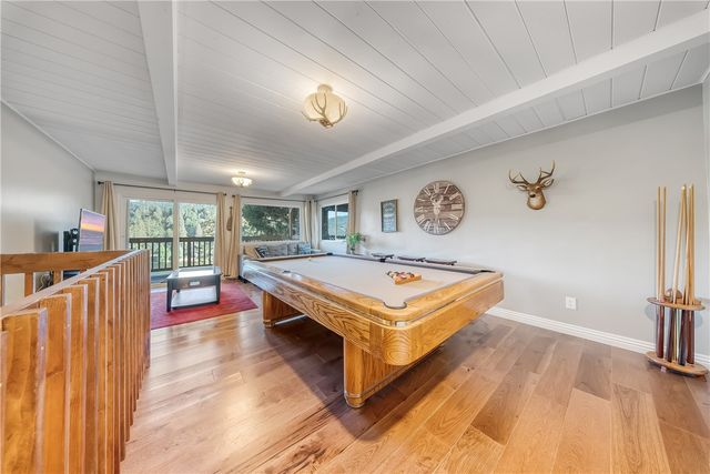 24375 Zurich Drive, Crestline, CA 92325