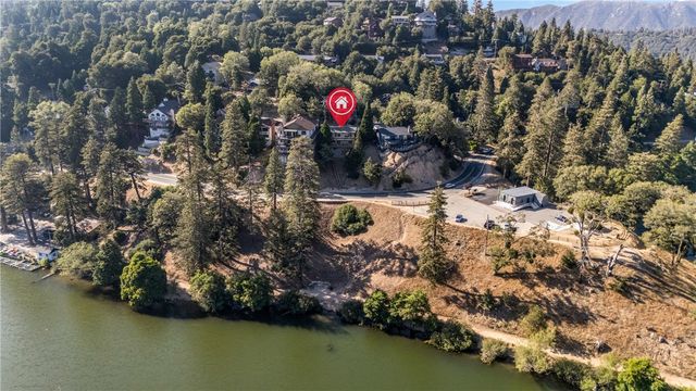 24375 Zurich Drive, Crestline, CA 92325