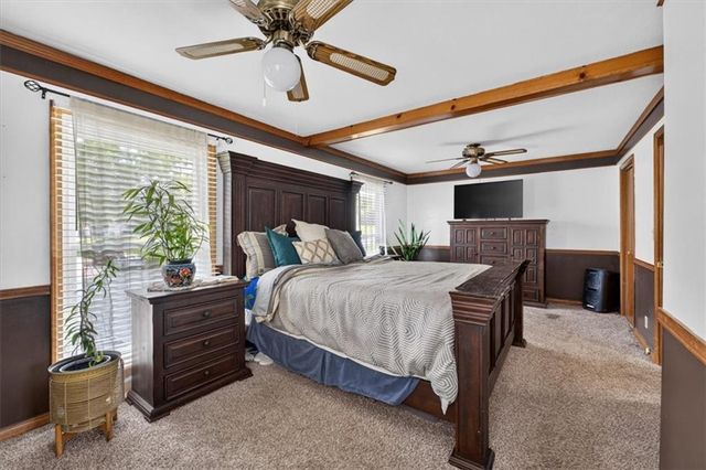 9304 E 27th Street S, Independence, MO 64052