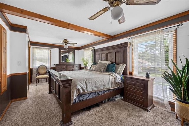 9304 E 27th Street S, Independence, MO 64052
