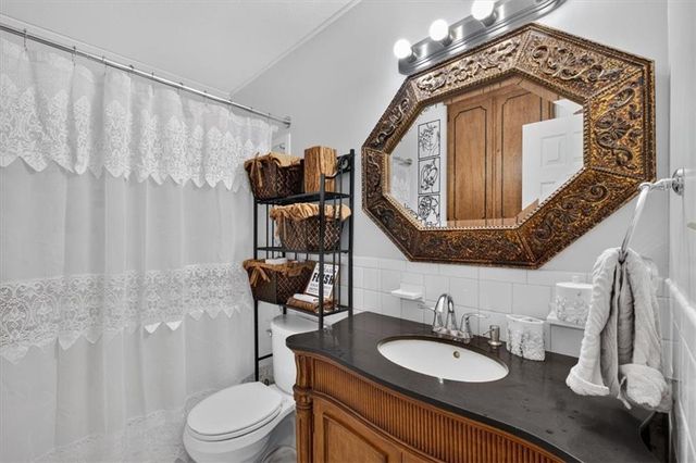 9304 E 27th Street S, Independence, MO 64052