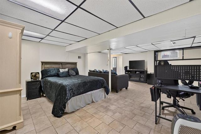 9304 E 27th Street S, Independence, MO 64052