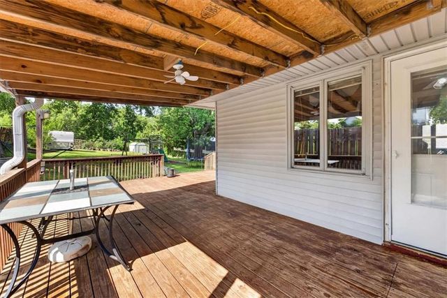 9304 E 27th Street S, Independence, MO 64052