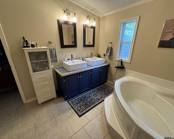 23161 Piney Woods Trail, Flint, TX 75762