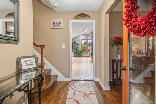 118 Chester Avenue, Massapequa Park, NY 11762