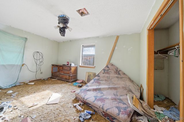 17413 E 380 Road, Claremore, OK 74017