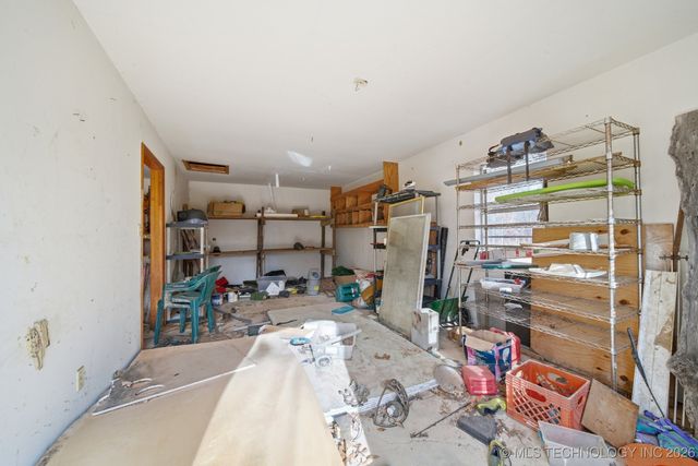 17413 E 380 Road, Claremore, OK 74017