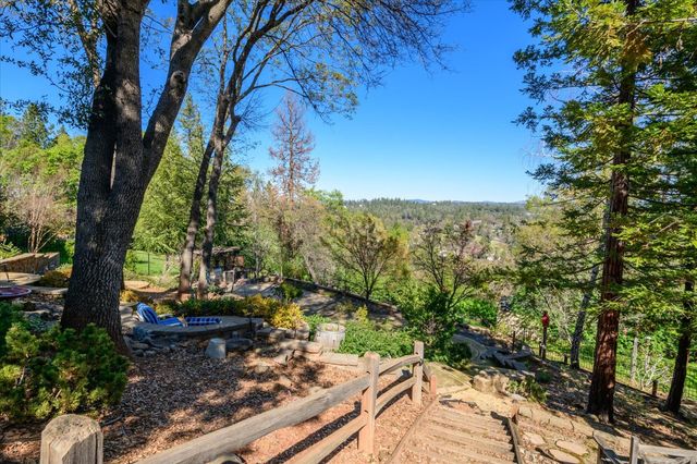 3101 Cribbs Ct, Placerville, CA 95667