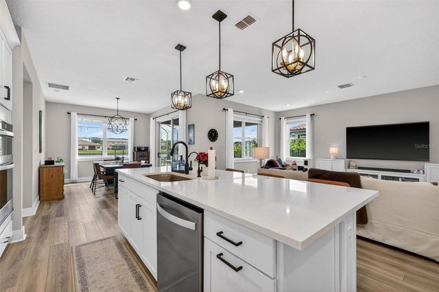 3709 SAVANNA PALMS COURT, Bradenton, FL 34211