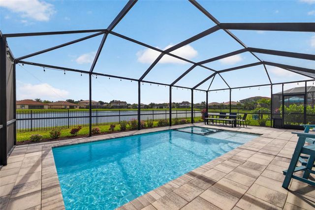 3709 SAVANNA PALMS COURT, Bradenton, FL 34211