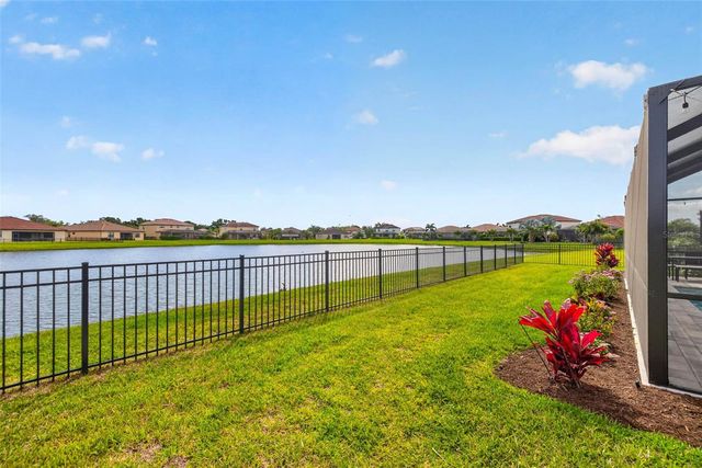 3709 SAVANNA PALMS COURT, Bradenton, FL 34211