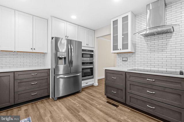 7090 MAXWELL DR, Hughesville, MD 20637