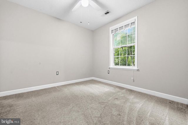 7090 MAXWELL DR, Hughesville, MD 20637