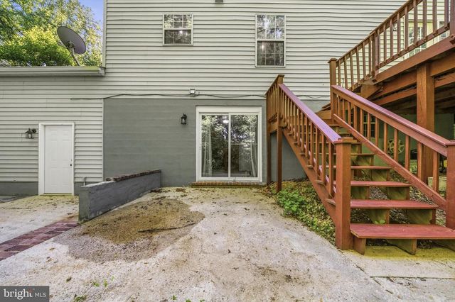 7090 MAXWELL DR, Hughesville, MD 20637