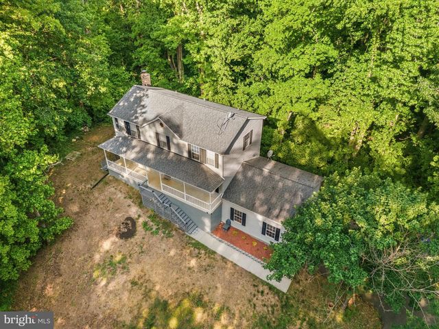 7090 MAXWELL DR, Hughesville, MD 20637