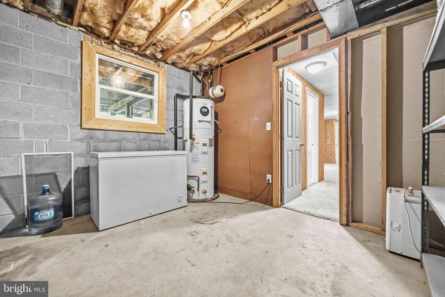 7090 MAXWELL DR, Hughesville, MD 20637