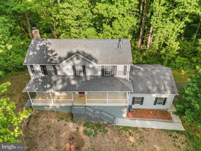 7090 MAXWELL DR, Hughesville, MD 20637