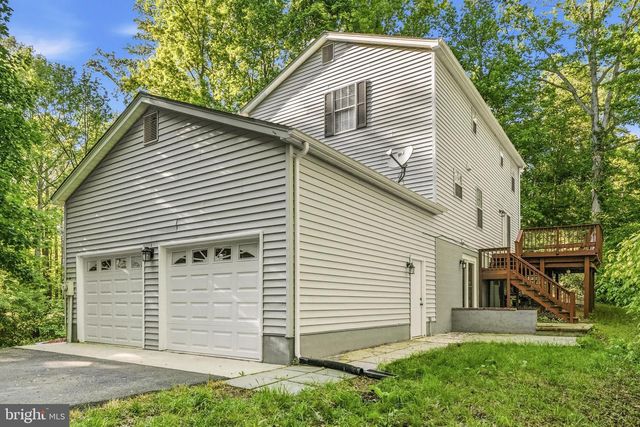 7090 MAXWELL DR, Hughesville, MD 20637