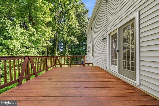 7090 MAXWELL DR, Hughesville, MD 20637