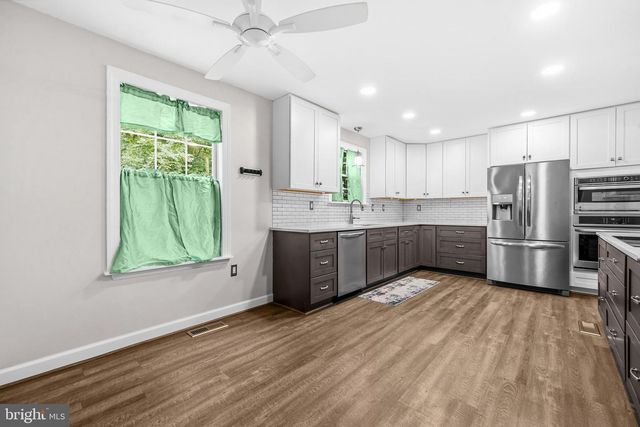7090 MAXWELL DR, Hughesville, MD 20637