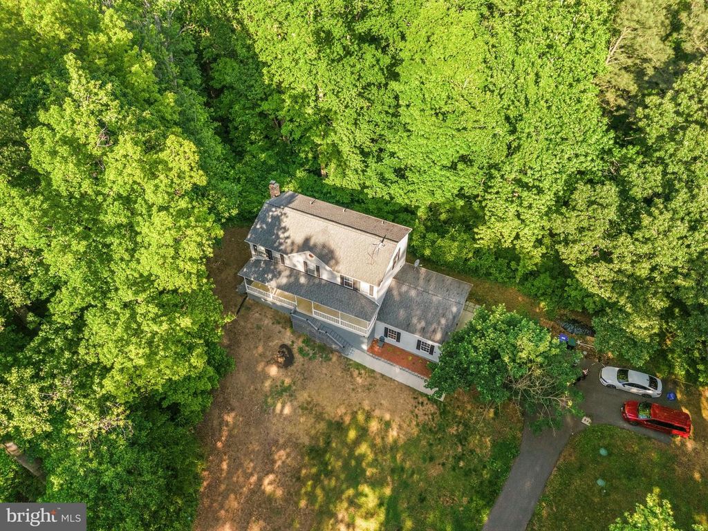 Image 59 of property listing at 7090 MAXWELL DR, Hughesville, MD 20637