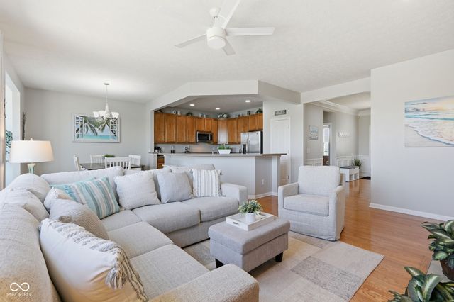 12971 Pinner Avenue, Fishers, IN 46037