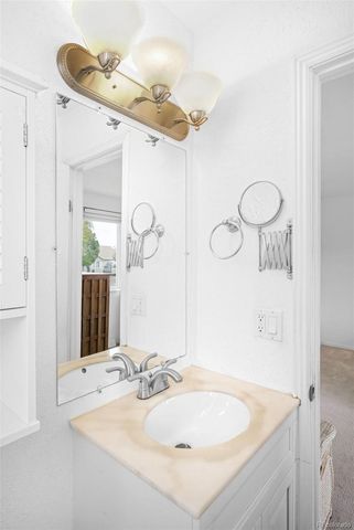 16010 E 11th Avenue, Aurora, CO 80011