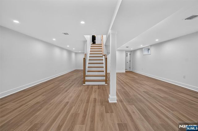 85 Oliver Road, Paramus, NJ 07652