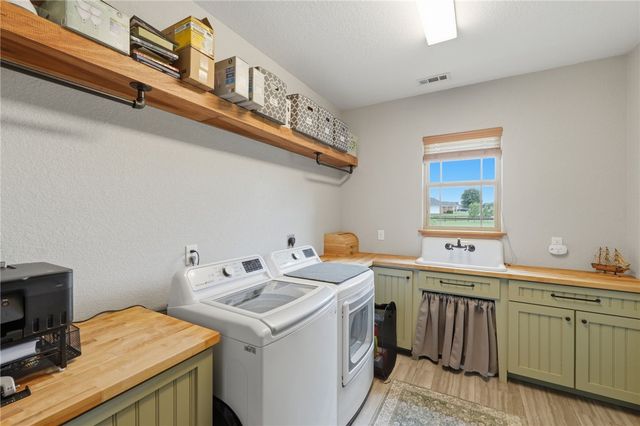 9180 Lee Harris Road, Bentonville, AR 72713
