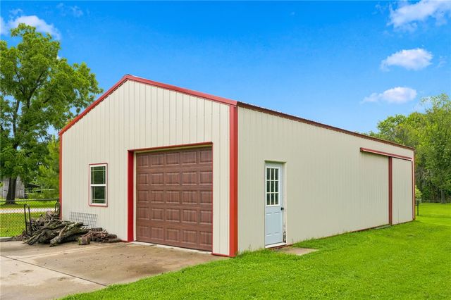 9180 Lee Harris Road, Bentonville, AR 72713