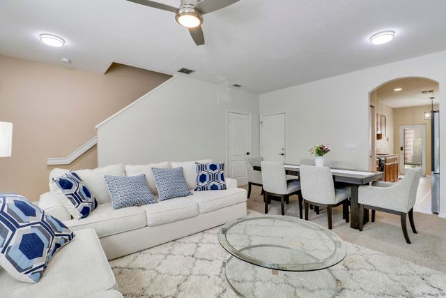 2122 SE Grand Drive, Port St. Lucie, Port St Lucie, FL 34952