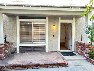 560 Spring Road 82, Moorpark, CA 93021