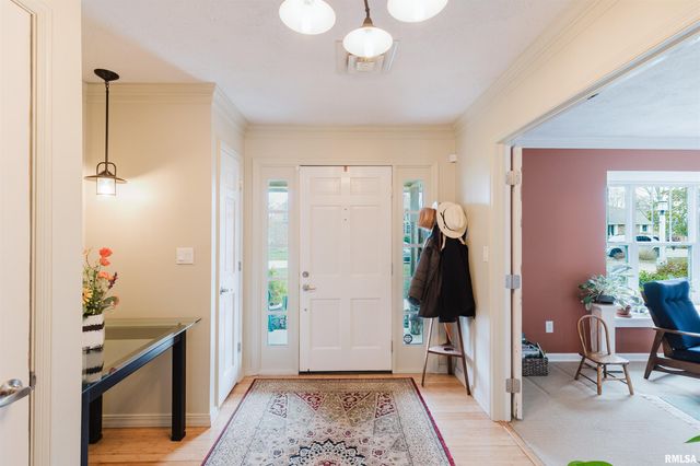 1502 NAGEL Drive, Marion, IL 62959